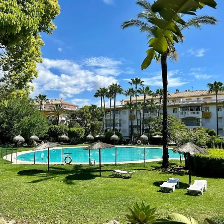 Cozy Near Puerto Banus Marbella