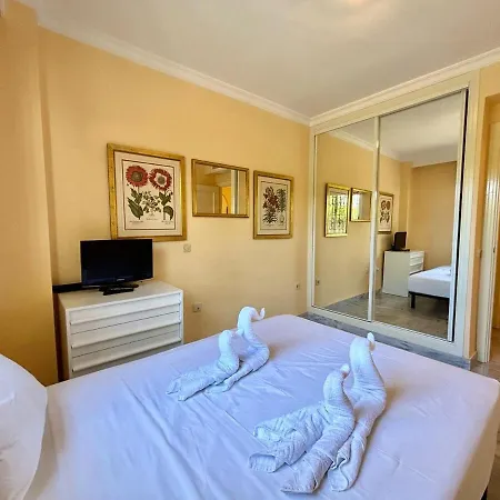 Cozy Near Puerto Banus *