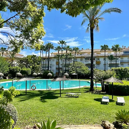 Apartment Cozy Near Puerto Banus Marbella